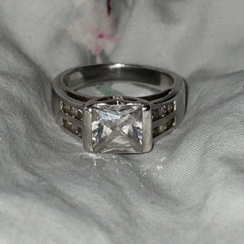 Chapal Zenray Vintage Silver Ring